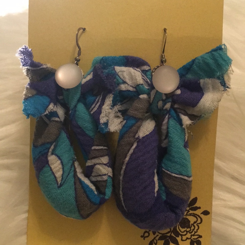 ⬇️Boho Just Kenzie Art Earrings